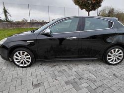 Usata 2011 Alfa Romeo Giulietta Tre volumi | 7500 € (Cara)