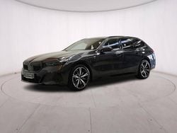 Grigio Nuova 2025 BMW 530 M Sport Station wagon | 83.845 €