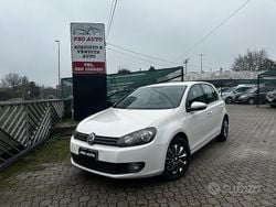 Bianco Usata 2011 VW Golf VI Highline Due volumi | 4499 € (Ottimo prezzo)