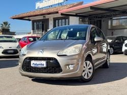 Oro Usata 2010 Citroën C3 Exclusive Due volumi | 3490 € (Buon prezzo)