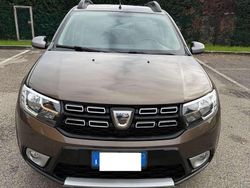 Marrone Usata 2019 Dacia Sandero Stepway Tre volumi | 9400 € (Buon prezzo)