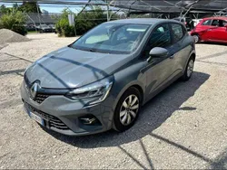 Grigio Usata 2020 Renault Clio V Life Tre volumi | 9900 € (Buon prezzo)