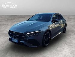 Grigio Usata 2023 Mercedes A180 AMG line Tre volumi | 32.500 € (Buon prezzo)
