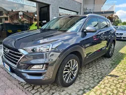 Grigio scuro Usata 2019 Hyundai Tucson SUV | 16.500 € (Buon prezzo)