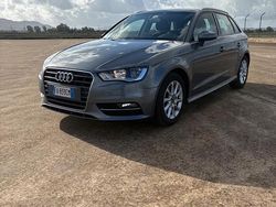 Grigio Usata 2015 Audi A3 Ambiente Tre volumi | 13.990 € (Buon prezzo)