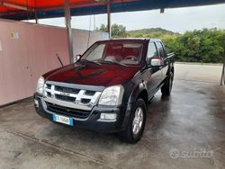 Nero Usata 2006 Isuzu Pick up Pick-up | 7600 €