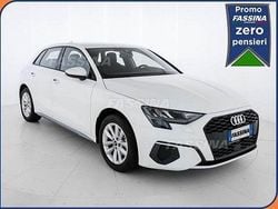 Bianco Usata 2022 Audi A3 Sportback Due volumi | 22.900 € (Ottimo prezzo)