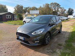 Grigio Usata 2019 Ford Fiesta ST-Line Tre volumi | 11.700 € (Buon prezzo)