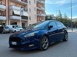 Usata 2018 Ford Focus ST Tre volumi | 13.000 €