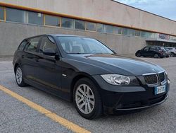 Nero Usata 2007 BMW 320 Station wagon | 7400 € (Buon prezzo)