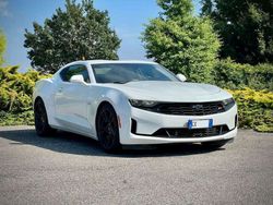 Usata 2019 Chevrolet Camaro Coupé | 29.999 € (Buon prezzo)