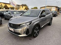 Argento Usata 2023 Peugeot 5008 Allure Monovolume | 23.490 € (Buon prezzo)