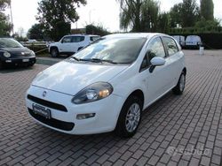 Bianco Usata 2013 Fiat Punto Due volumi | 4490 € (Buon prezzo)