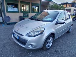 Argento Usata 2012 Renault Clio III Dynamique | 3000 € (Super prezzo)
