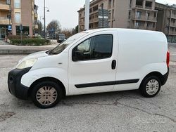 Bianco Usata 2011 Fiat Fiorino Monovolume | 2500 €