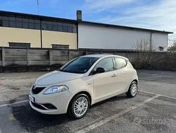 Usata 2017 Lancia Ypsilon Due volumi | 9500 € (Buon prezzo)