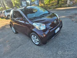 Viola Usata 2010 Toyota iQ Sol Due volumi | 6300 € (Buon prezzo)