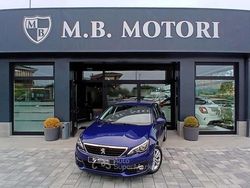 Blu/azzurro Usata 2020 Peugeot 308 Business-Line Tre volumi | 10.800 € (Buon prezzo)