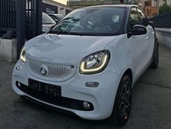 Bianco Usata 2015 Smart ForFour Passion Due volumi | 8500 € (Buon prezzo)
