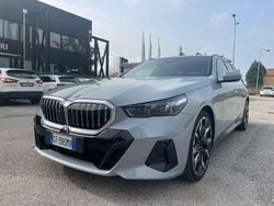 Grigio Usata 2024 BMW 520 M Sport Station wagon | 69.000 € (Molto cara)