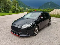 Nero Usata 2012 Ford Focus ST Tre volumi | 9900 € (Ottimo prezzo)