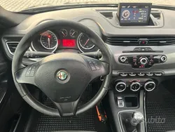 Usata 2013 Alfa Romeo Giulietta Due volumi | 4500 € (Super prezzo)