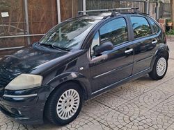 Nero Usata 2003 Citroën C3 Tre volumi | 1400 € (Ottimo prezzo)
