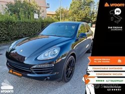 Usata 2014 Porsche Cayenne Platinum Edition SUV | 28.490 € (Buon prezzo)