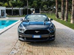 Grigio Usata 2016 Ford Mustang Cabrio | 35.000 € (Molto cara)
