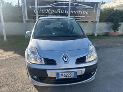 Grigio Usata 2010 Renault Modus Dynamique Monovolume | 3500 € (Buon prezzo)