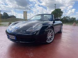 Usata 1998 Porsche 911 Carrera 4 Cabriolet Cabrio | 40.000 € (Molto cara)