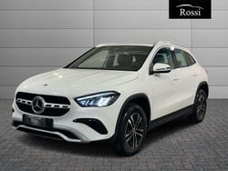 Bianco polare Nuova 2025 Mercedes GLA200 SUV | 44.100 € (Super prezzo)