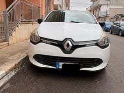 Bianco Usata 2014 Renault Clio IV Tre volumi | 6500 € (Buon prezzo)