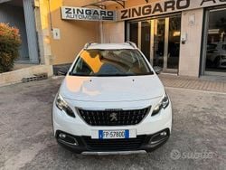 Bianco Usata 2018 Peugeot 2008 Allure SUV | 10.400 € (Buon prezzo)