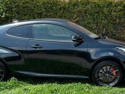 Nero Nuova 2025 Toyota Yaris Coupé | 48.800 € (Buon prezzo)