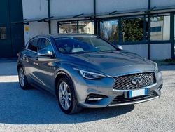 Grigio Usata 2017 Infiniti Q30 Tre volumi | 12.500 € (Molto cara)