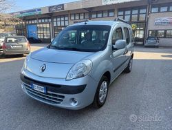 Grigio Usata 2010 Renault Kangoo Monovolume | 7800 € (Molto cara)