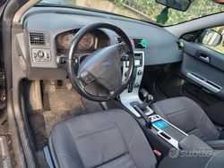 Nero Usata 2012 Volvo V50 Station wagon | 3500 € (Buon prezzo)