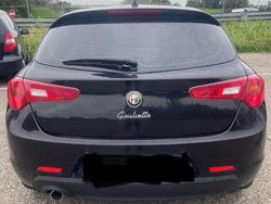 Nero Usata 2016 Alfa Romeo Giulietta Due volumi | 9000 € (Ottimo prezzo)
