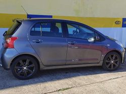 Grigio Usata 2008 Toyota Yaris Tre volumi | 4300 € (Super prezzo)