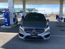 Grigio Usata 2018 Mercedes B200 Monovolume | 20.000 € (Buon prezzo)