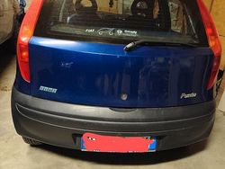Blu Usata 2000 Fiat Punto Due volumi | 900 € (Buon prezzo)
