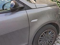 Grigio Usata 2022 Lancia Ypsilon Gold Due volumi | 11.900 € (Buon prezzo)