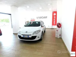 Bianco Usata 2010 Renault Mégane III Dynamique Tre volumi | 4800 € (Cara)