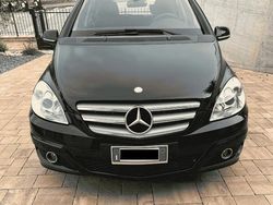 Nero Usata 2009 Mercedes B170 Monovolume | 8500 €