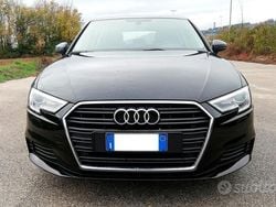 Usata 2016 Audi A3 Sportback g-tron Sport Due volumi | 12.600 € (Cara)