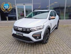 Grigio Usata 2025 Dacia Sandero Extreme Tre volumi | 17.700 € (Buon prezzo)