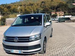 Argento Usata 2017 VW Caravelle Comfortline Monovolume | 22.000 € (Cara)