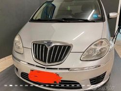 Grigio Usata 2007 Lancia Musa Monovolume | 3200 € (Cara)