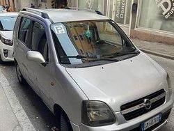 Grigio Usata 2003 Opel Agila Njoy Monovolume | 2000 € (Ottimo prezzo)